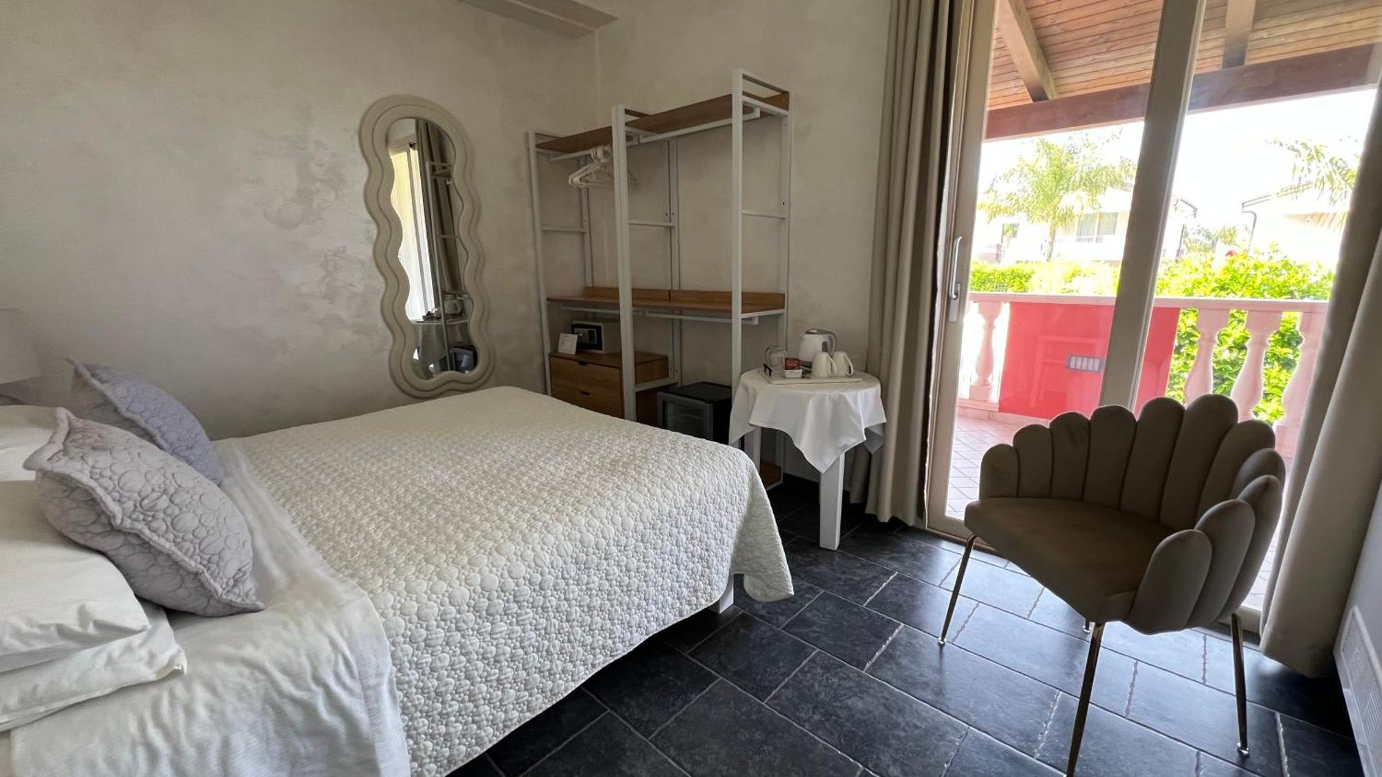 Borgo Di Santa Barbara Hotel Santa Domenica  Luaran gambar